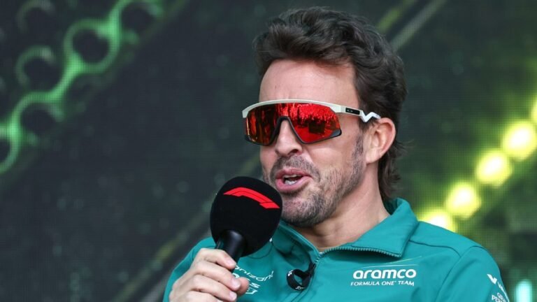 Fernando Alonso says committing to Aston Martin until 2026 was ‘easy’